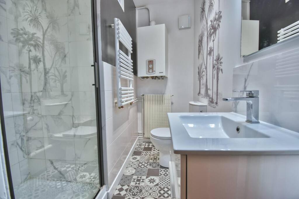 *Au Sauna De Maintenon* Экстерьер фото